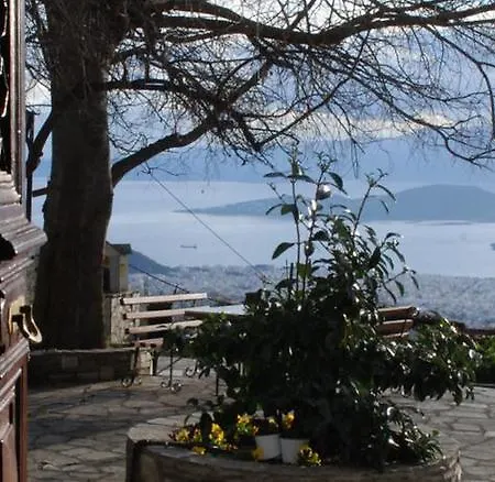 Otel Archontiko Stafilopati