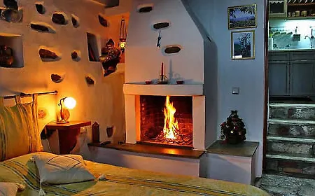 Archontiko Stafilopati 3*